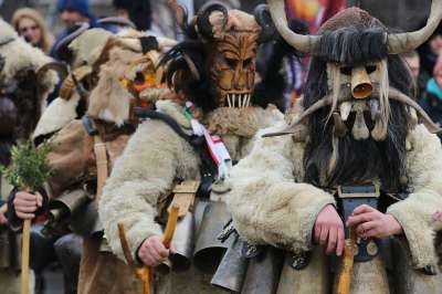 保加利亚 戏服 节日 游戏 Kukeri 化装舞会 传统的 土著