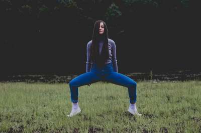 年轻女子 森林 优质的 老人 怀旧 照片 美丽的 头发绑得 头发