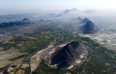 阿富汗 景观 鸟瞰图 天空 云 多雾路段 有雾的 山 谷 沟壑