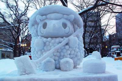 雪雕 雪地艺术 节日 每年一次 雕塑 卡通片 令人惊叹 美丽的