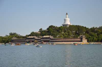 宝塔 北京 中国 旅游 旅行 湖 小山 船 历史 古老的 藏