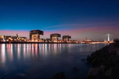 城市 城市的 夜晚 天际线 河 海 科隆 起重机房 蓝色小时