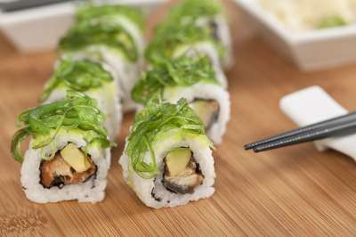 寿司 鱼 卷 白饭 一顿饭 食物 日本人 餐厅 健康 亚洲人