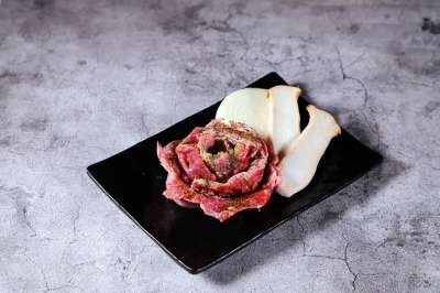 猪肉 肉 香料 配料 盘子 五脚骨 烹饪 准备 美食 海鸥