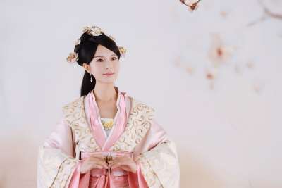 女人 年轻 美丽 时尚 女孩