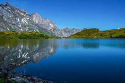 Trüebsee 铁力士 瑞士 全景 阿尔卑斯山 景观 山 湖