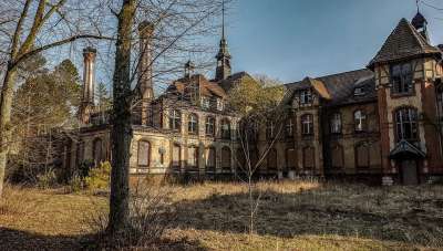 建筑学 老的 建造 房子 弃 老房子 窗户 丢失的地方 离开家
