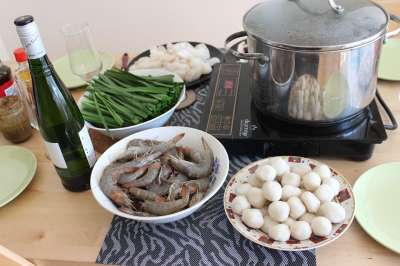 火锅 亚洲人 烹饪 美食 晚餐 健康 午餐 中国人 盘子