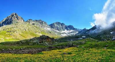 自然 看法 Kaçkars 景观自然 草 山 绿色 和平 牧场