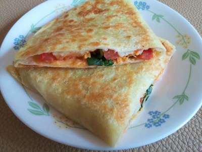 油炸玉米粉饼 素食主义者 食物 墨西哥人 起司 烤 午餐 番茄