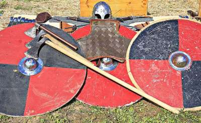 盾 头盔 骑士 中世纪 武器 中世纪节日