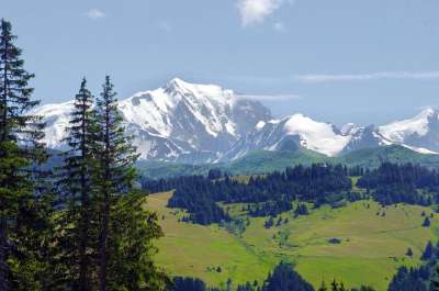 法国 阿尔卑斯山 勃朗峰地块 山 阿尔卑斯法国 徒步旅行 景观 雪
