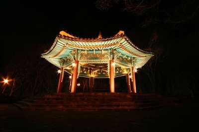 丽城 韩屋 老房子 夜景 光 汉城 晚上 夜间摄影 南山塔
