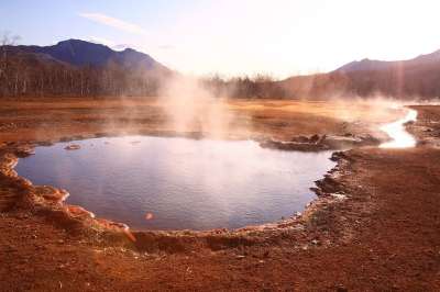 温泉 森林 山 沸腾的水 沉默 堪察加半岛 自然 活力 蒸汽