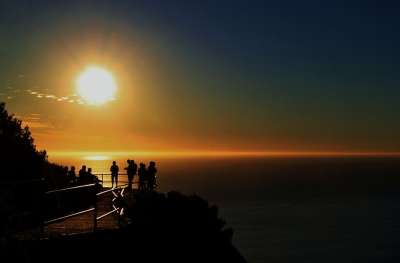 日落 傍晚的天空 景观 天堂 云 太阳 逆光 海 情绪