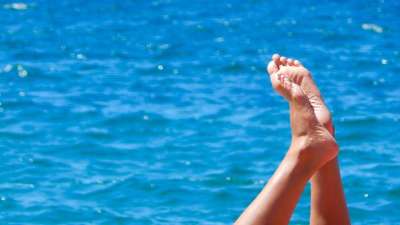 假期关闭 八月中旬 海 夏天 假期 海滩 冷静的 水 海滨