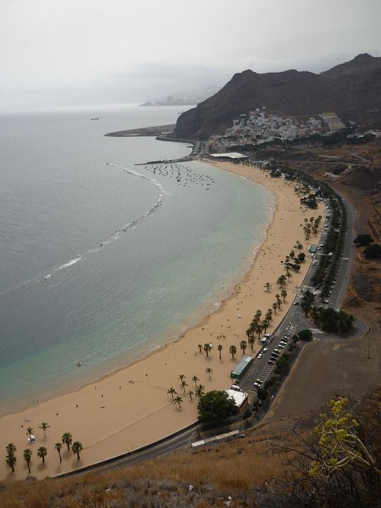 海滩 Teresitas 圣诞老人 克鲁兹 特内里费 圣克鲁兹