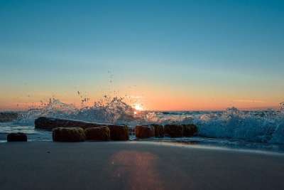 日落 整体的一部分水域 海 黎明家庭 性质 天空 海滩 太阳