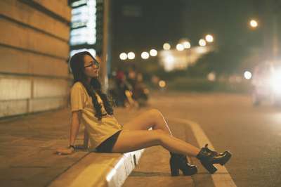 女孩 美丽的 时尚 年轻 女士 女性 肖像 脸 夜晚 棒的墙纸