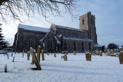 结构 Wareham 教会 冬天 雪 景观 蓝色的教堂